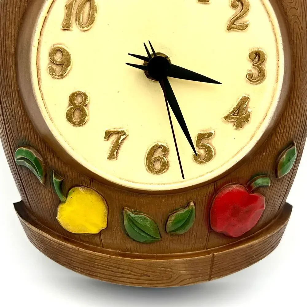 Vintage 1967 Sexton Kitchen Clock Tea Coffee Sugar Flour Canister Wall Decor Set